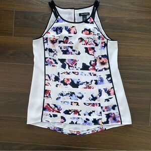 WHITE HOUSE BLACK MARKET | floral blouse